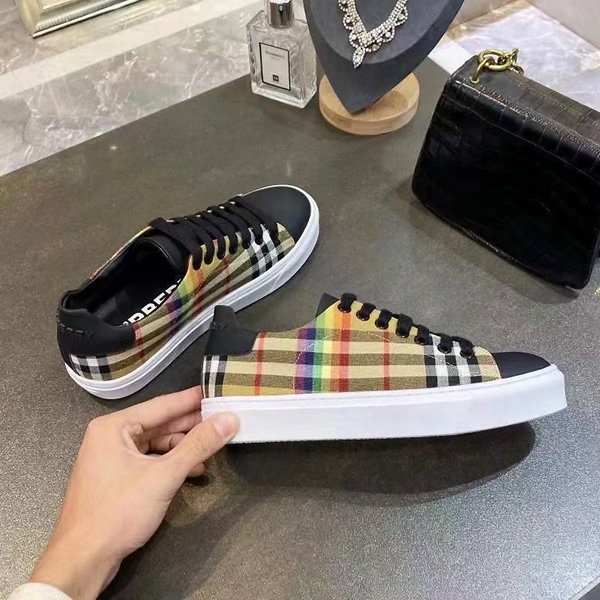 ブランド激安靴内部構造